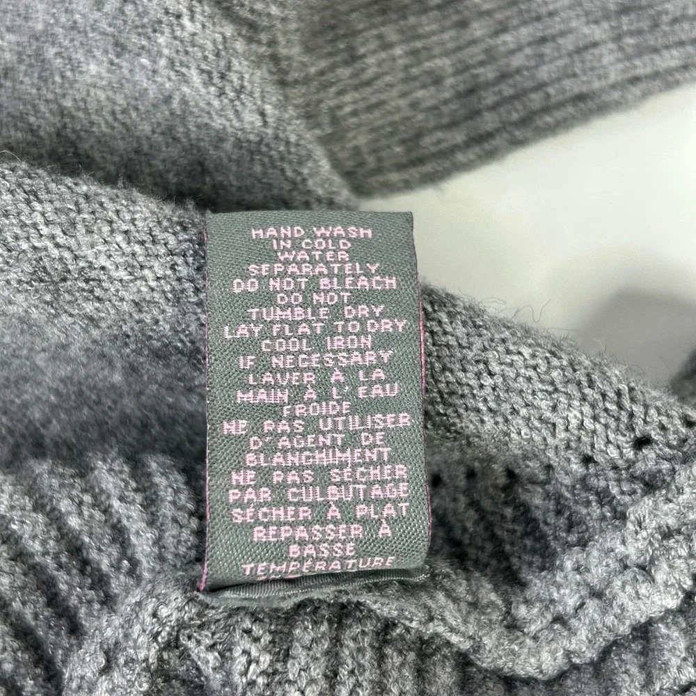 Metric Sweater Womens Medium Gray Round Neck 3/4 Sleeve Viscose High Low Style